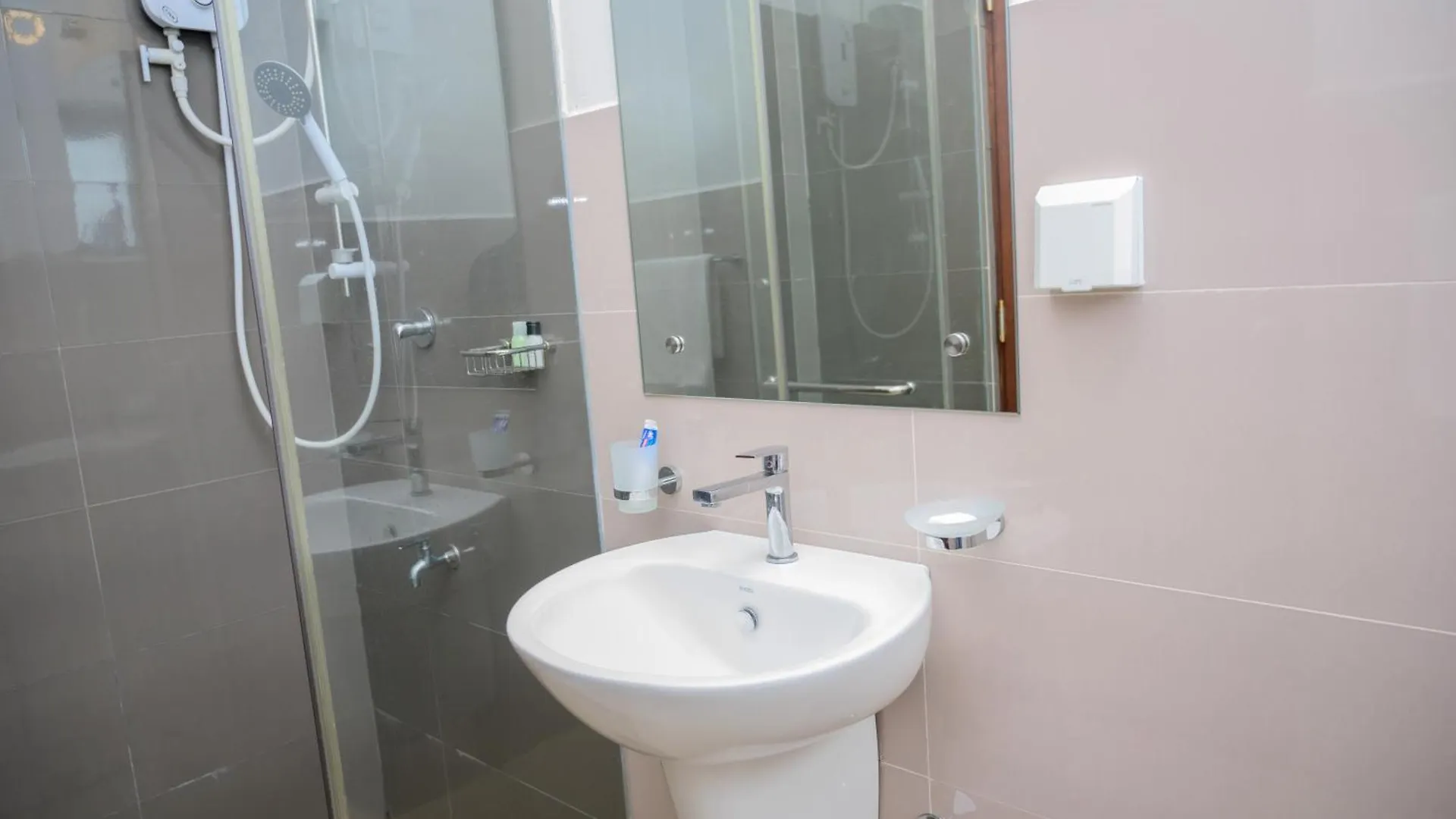 Family Friendly Apartment In Malabe, Colombo سريلانكا